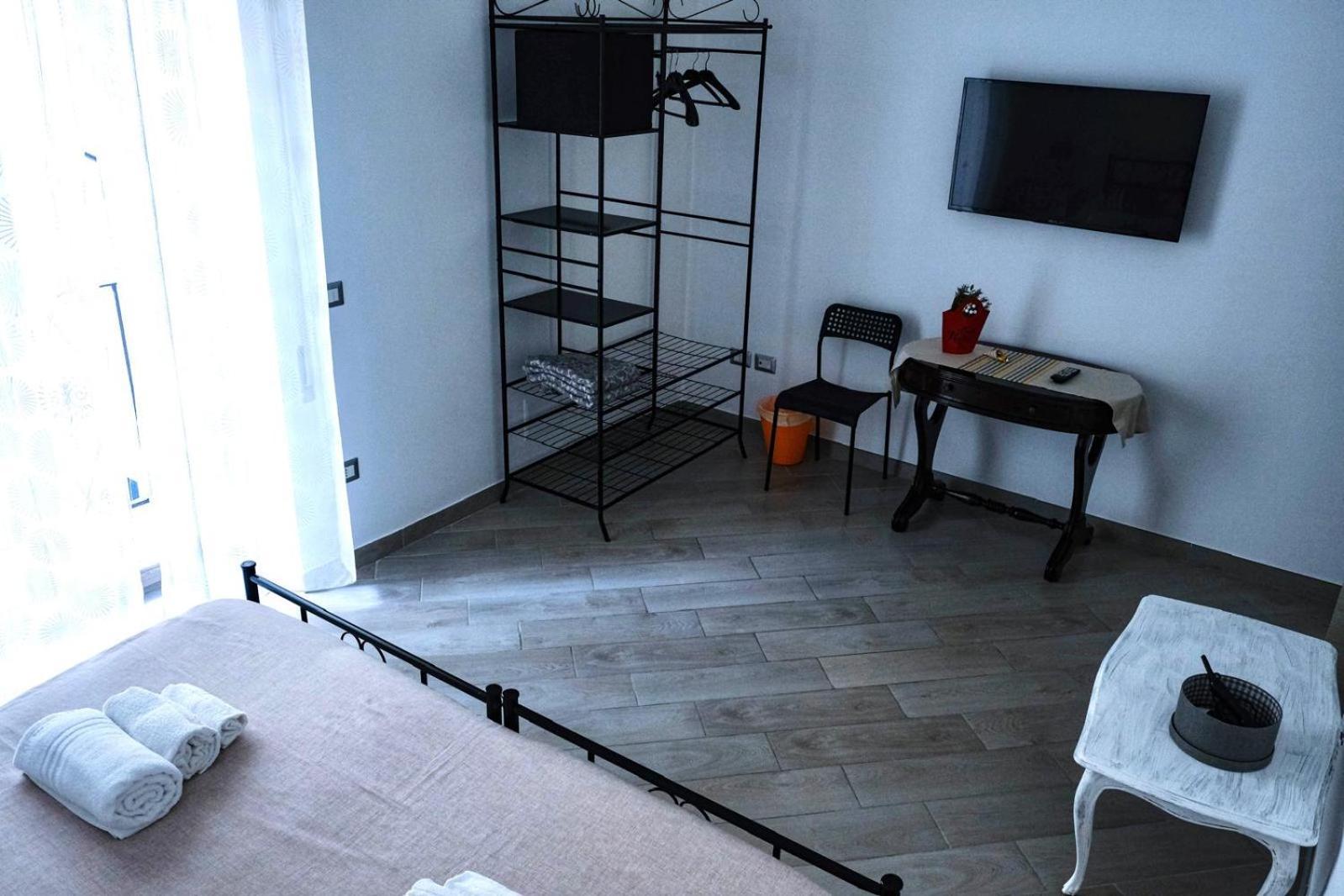 Ornella * Napoli